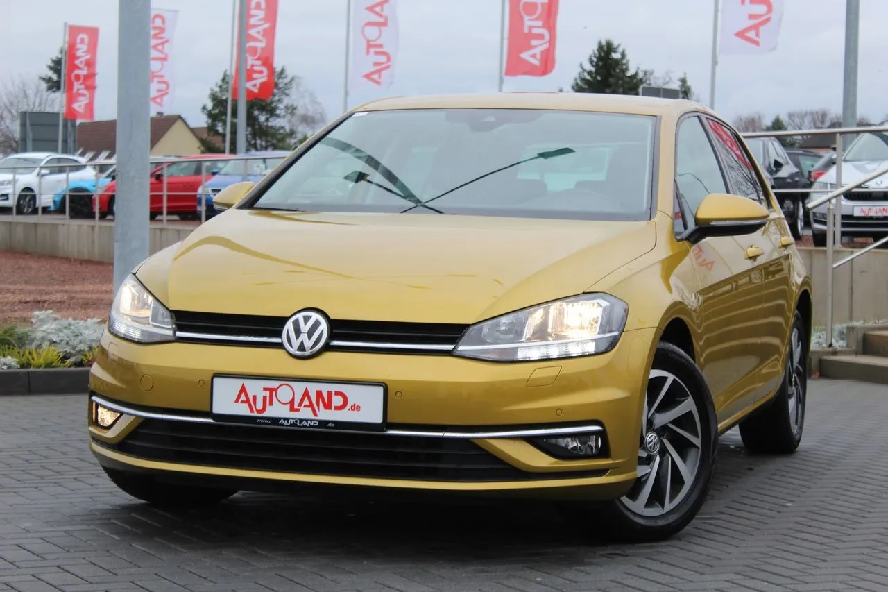 Volkswagen Golf VII 1.5 TSI Sound...  Image 1